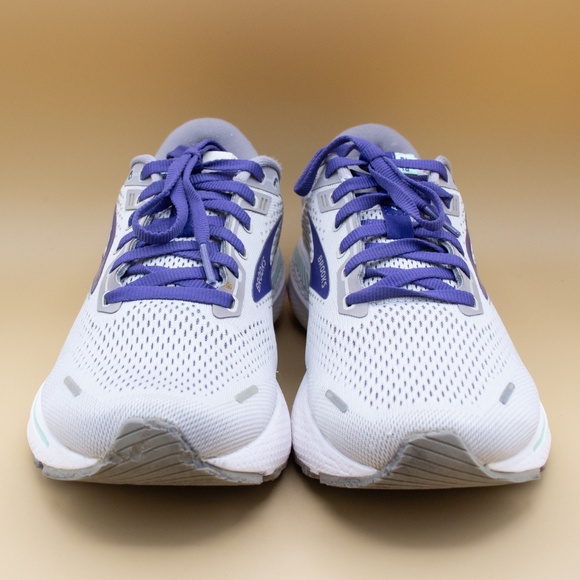 Brooks Adrenaline GTS 22 Gray Running Shoes 1203531B045 Women's Size 9.5 - Picture 2 of 9